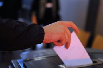 Ексдепутата та мешканку Великоновосілківського району засуджено за організацію та проведення псевдореферендуму Ексдепутата та мешканку Великоновосілківського району засуджено за організацію та проведення псевдореферендуму