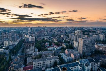 Члени злочинної групи, які заволоділи столичною нерухомістю на суму 170 мільйонів гривень, постануть перед судом Члени злочинної групи, які заволоділи столичною нерухомістю на суму 170 мільйонів гривень, постануть перед судом