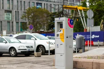 ​Передвиборчі маніпуляції: у Дніпрі місцеві чиновники спекулюють на темі платних парковок