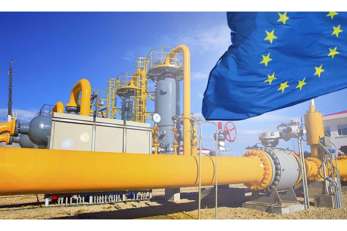 Ціна на газ у Європі вперше з березня перевищила 2750 доларів за тисячу кубометрів Ціна на газ у Європі вперше з березня перевищила 2750 доларів за тисячу кубометрів