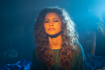 Еммі 2020: Зендея увійшла в історію як наймолодша драматична акторка Еммі 2020: Зендея увійшла в історію як наймолодша драматична акторка