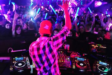 На Дніпропетровщині запроваджуються нові карантинні обмеження На Дніпропетровщині запроваджуються нові карантинні обмеження