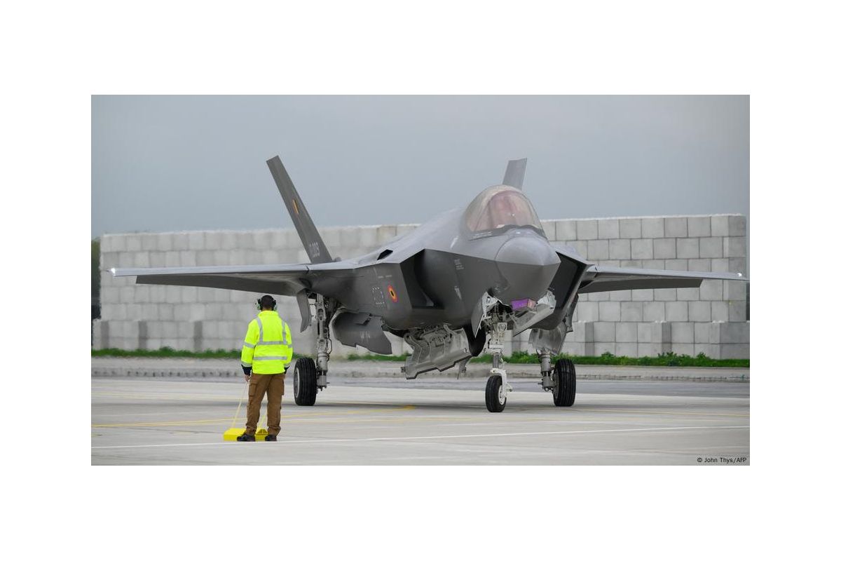 Берлін не виношує планів замовити ще 15 літаків F-35 - міноборони Берлін не виношує планів замовити ще 15 літаків F-35 - міноборони