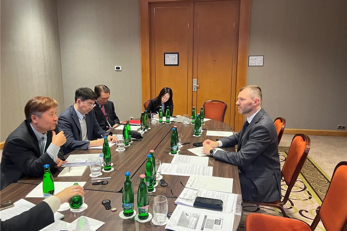 Україна та Корея обговорили ключові напрямки для співпраці Україна та Корея обговорили ключові напрямки для співпраці