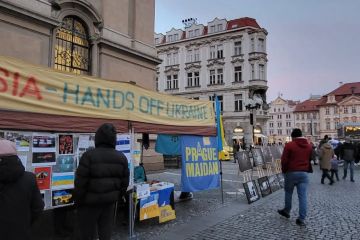 Фотовиставка Де-окупованого Ізюму і Лиману фотографа Костянтина Ревуцького в центрі Праги Фотовиставка Де-окупованого Ізюму і Лиману фотографа Костянтина Ревуцького в центрі Праги