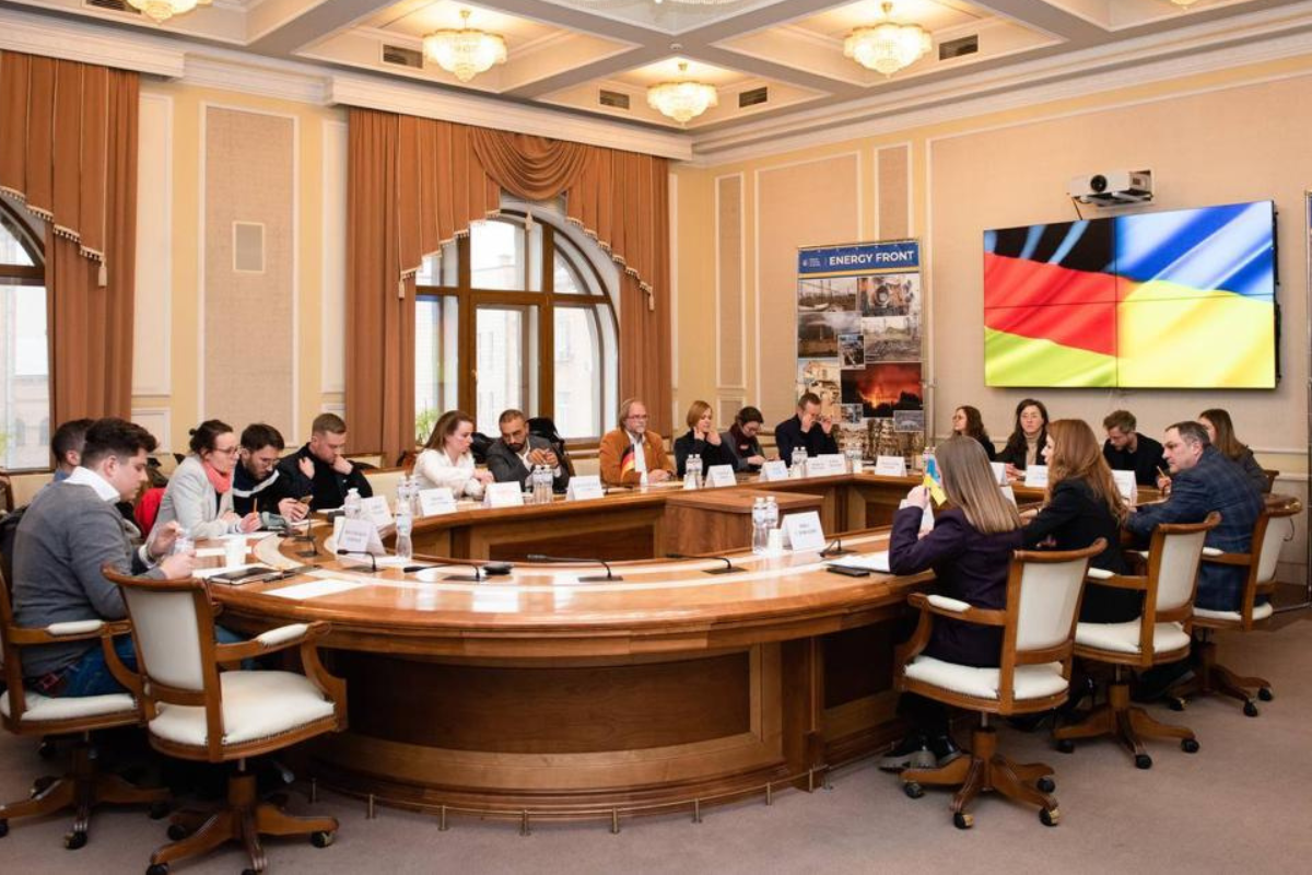 Німеччина зробила найбільший внесок для підтримки українського енергосектору (225 млн євро) Німеччина зробила найбільший внесок для підтримки українського енергосектору (225 млн євро)