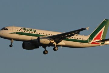 125 українців повернуться додому з Риму 125 українців повернуться додому з Риму