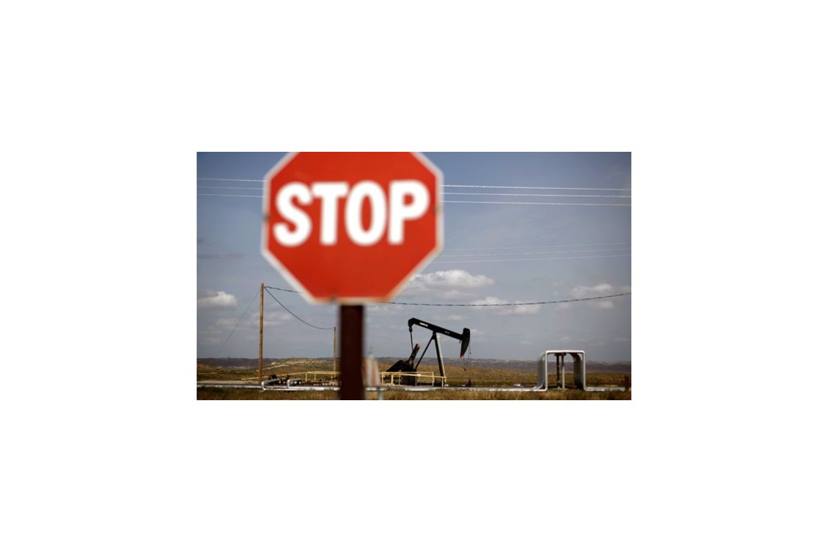 Російське вторгнення в Україну : Ембарго на російську нафту - це питання часу. Російське вторгнення в Україну : Ембарго на російську нафту - це питання часу.