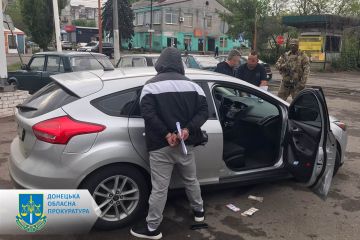 Вимагали сплатити гроші за неіснуючий борг – на Донеччині викрито двох братів Вимагали сплатити гроші за неіснуючий борг – на Донеччині викрито двох братів