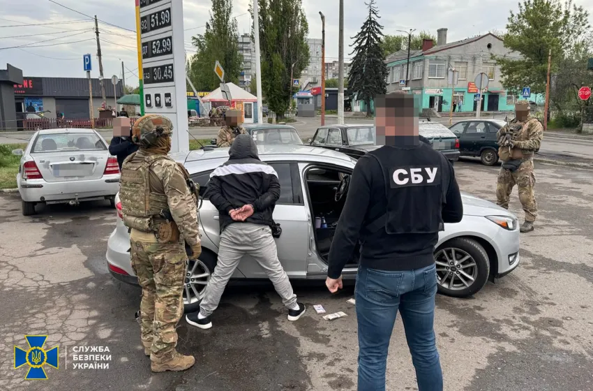 Погрожували та вимагали гроші: СБУ викрила організоване угруповання на Донеччині