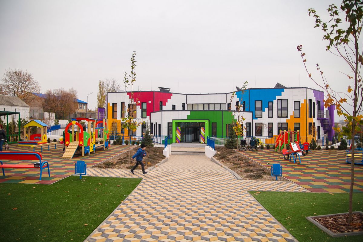 Зведений Дніпропетровською ОДА дитсадок у Підгородному переміг у всеукраїнському архітектурному конкурсі – Валентин Резніченко Зведений Дніпропетровською ОДА дитсадок у Підгородному переміг у всеукраїнському архітектурному конкурсі – Валентин Резніченко