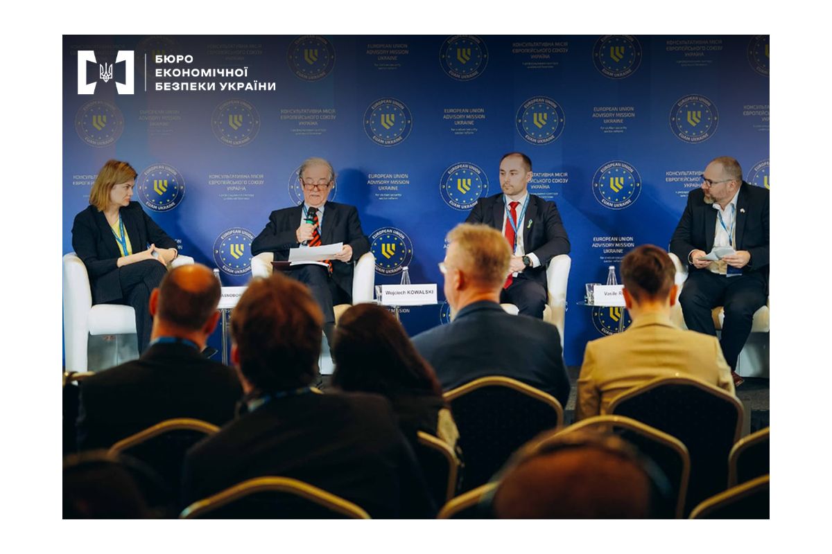 Європейські правоохоронці поділились досвідом пошуку і повернення культурних цінностей Європейські правоохоронці поділились досвідом пошуку і повернення культурних цінностей