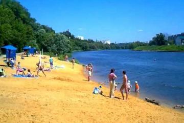 Купатися суворо заборонено Купатися суворо заборонено