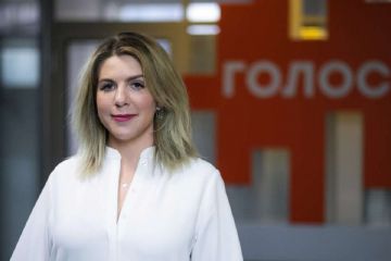 Кира Рудык имеет оффшорную компанию в США и американское гражданство? Кира Рудык имеет оффшорную компанию в США и американское гражданство?