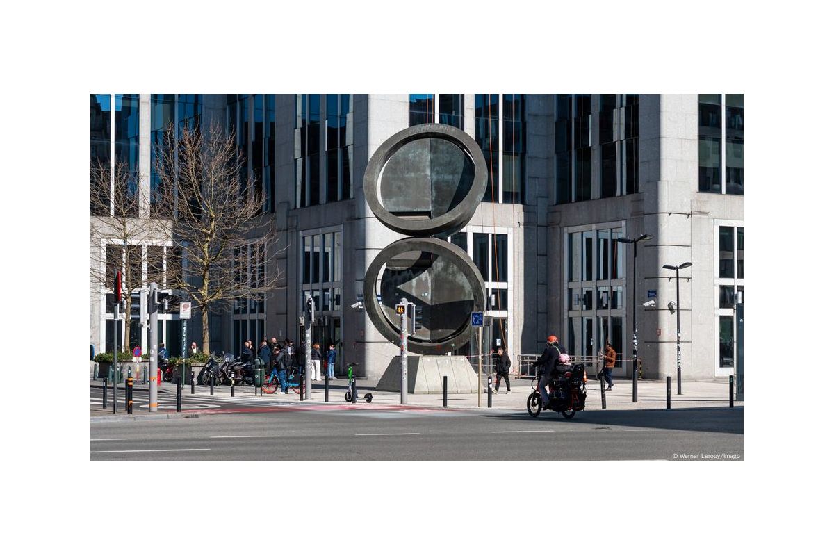 ЄС у 2025 вже передав Україні понад 10 млрд євро з доходів від заморожених активів РФ ЄС у 2025 вже передав Україні понад 10 млрд євро з доходів від заморожених активів РФ