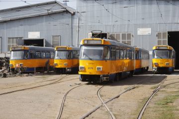 Дніпро отримав другу партію вживаних німецьких трамваїв Дніпро отримав другу партію вживаних німецьких трамваїв
