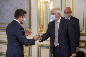 Президент Украины встретился с Высоким представителем ЕС по иностранным делам и политике безопасности Президент Украины встретился с Высоким представителем ЕС по иностранным делам и политике безопасности