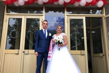 Інформаційне агентство : На День народження Лубен народилися нові родини  Інформаційне агентство : На День народження Лубен народилися нові родини