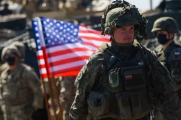 ​Армія США може взяти участь у війні в Україні, – екс-директор ЦРУ Девід Петреу