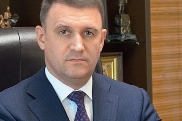 Бывший фискал, ставший ФОПом-миллионером после скандала с «ореховой мафией»: что известно о новом главе ГФС, назначенном без конкурса Бывший фискал, ставший ФОПом-миллионером после скандала с «ореховой мафией»: что известно о новом главе ГФС, назначенном без конкурса