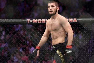 Хабиб продолжает издеваться над Конором: Утром всех разбудил, а сам лег спать. Фото Хабиб продолжает издеваться над Конором: Утром всех разбудил, а сам лег спать. Фото