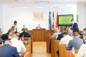 Коли до виборів ще далеко. Вінницька міська рада не буде платити за харчування школярів Коли до виборів ще далеко. Вінницька міська рада не буде платити за харчування школярів