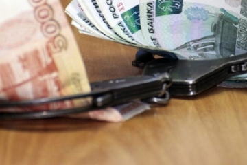 Любитель дорогих авто Андрей Иванов влип в конфликт интересов * Любитель дорогих авто Андрей Иванов влип в конфликт интересов *