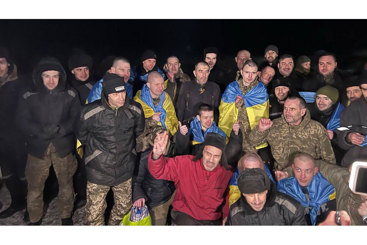 У Координаційному штабі повідомили, скільки українців перебуває у російському полоні У Координаційному штабі повідомили, скільки українців перебуває у російському полоні