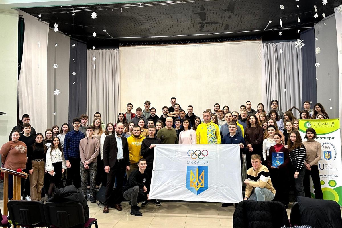 "Свято олімпійського прапора" продовжує крокувати містами Київщини. "Свято олімпійського прапора" продовжує крокувати містами Київщини.