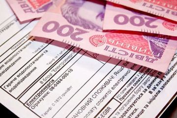 Володимира Зеленського закликали звільнити українців від обов'язку платити комунальні послуги через карантин Володимира Зеленського закликали звільнити українців від обов'язку платити комунальні послуги через карантин