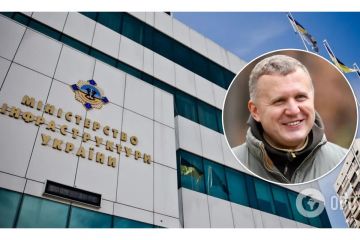 Артемий Ершов: что известно о новом замминистре инфраструктуры, который оперативно подчистил свои соцсети от «неправильного» контента Артемий Ершов: что известно о новом замминистре инфраструктуры, который оперативно подчистил свои соцсети от «неправильного» контента