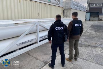 СБУ викрила одеську компанію, яка постачала в рф сировину для виробництва лазерних прицілів СБУ викрила одеську компанію, яка постачала в рф сировину для виробництва лазерних прицілів