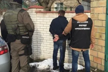 ​У Києві затримано групу іноземців-наркоторговців