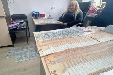 СБУ викрила керівництво лікарні на Хмельниччині на масовому виготовленні фіктивних меддовідок СБУ викрила керівництво лікарні на Хмельниччині на масовому виготовленні фіктивних меддовідок