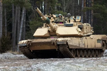 ​Українські військові почнуть тренуватися на танках M1A1 Abrams «приблизно наступного тижня», повідомив прес-секретар Пентагону,  бригадний генерал Пет Райдер