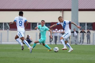 "Динамо" выиграло у "Колоса" в Премьер-лиге с крупным счетом "Динамо" выиграло у "Колоса" в Премьер-лиге с крупным счетом