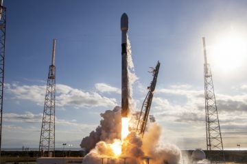 Ракети SpaceX насправді є безкоштовними Ракети SpaceX насправді є безкоштовними