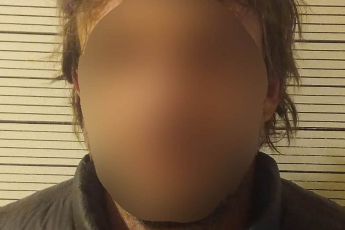 Зв’язав та вдарив ножем у шию – арештовано підозрюваного в умисному вбивстві товариша Зв’язав та вдарив ножем у шию – арештовано підозрюваного в умисному вбивстві товариша