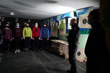 КУРСАНТИ ТА КУРСАНТКИ ДЮІ СКЛАЛИ РЕКТОРСЬКИЙ КОНТРОЛЬ ЗНАНЬ З НАВЧАЛЬНОЇ ДИСЦИПЛІНИ «СПЕЦІАЛЬНА ФІЗИЧНА ПІДГОТОВКА» КУРСАНТИ ТА КУРСАНТКИ ДЮІ СКЛАЛИ РЕКТОРСЬКИЙ КОНТРОЛЬ ЗНАНЬ З НАВЧАЛЬНОЇ ДИСЦИПЛІНИ «СПЕЦІАЛЬНА ФІЗИЧНА ПІДГОТОВКА»