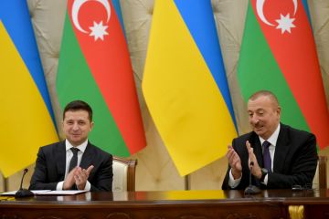 Як Володимир Зеленський привітав президента Азербайджану з Днем народження Як Володимир Зеленський привітав президента Азербайджану з Днем народження