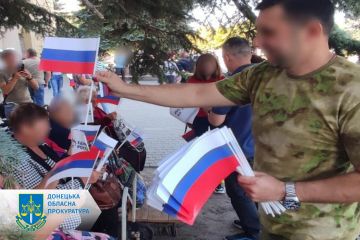 Очолили окупаційну адміністрацію у розбитому Лимані – групі осіб заочно повідомлено про підозру Очолили окупаційну адміністрацію у розбитому Лимані – групі осіб заочно повідомлено про підозру