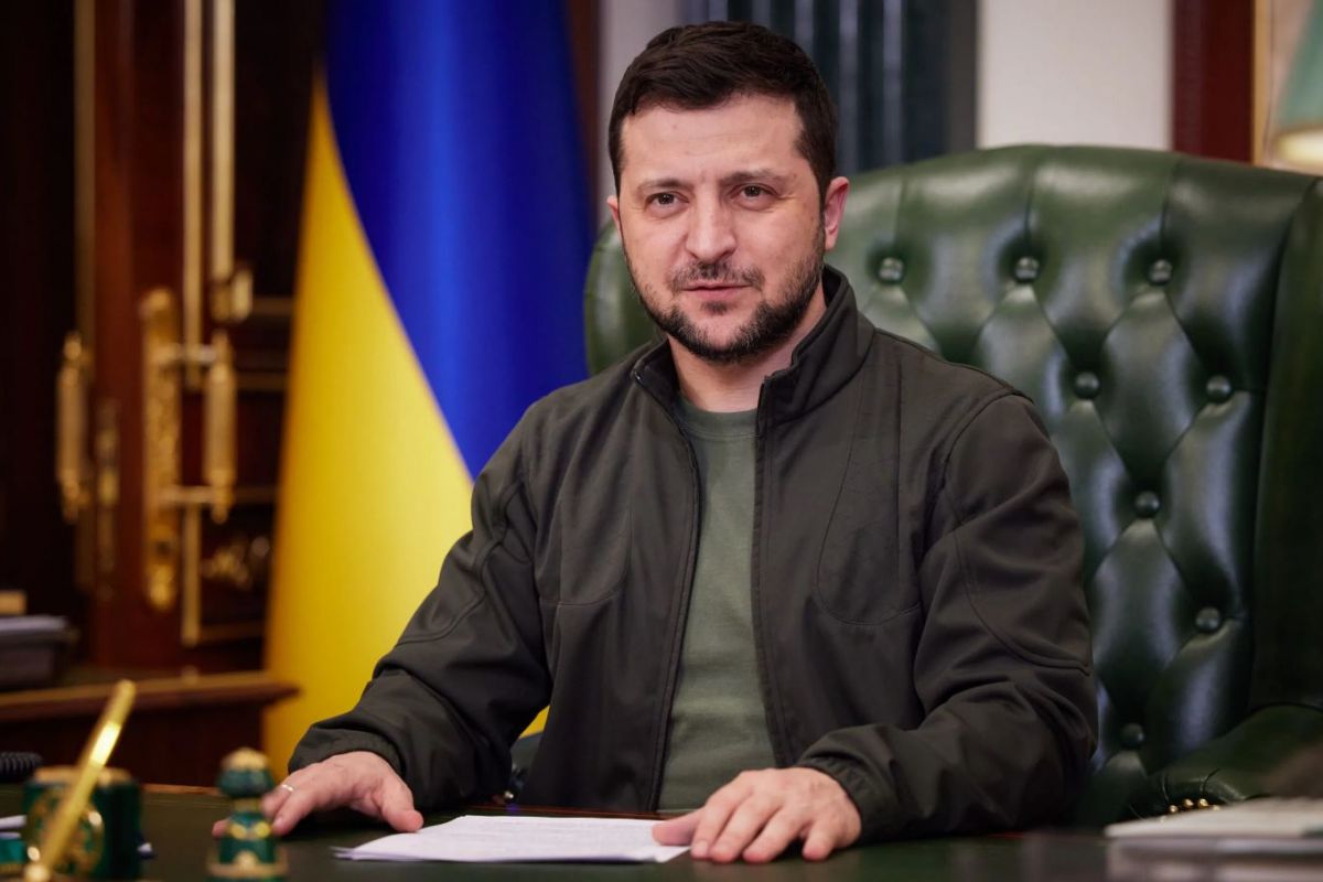 Сьогодні, 25 січня, Президент України Володимир Зеленський відзначає своє 45-річчя і кожен з нас, від щирого серця та тільки з найприємнішими думками, бажаємо вам тільки щастя, добробуту та міцного здоров’я Сьогодні, 25 січня, Президент України Володимир Зеленський відзначає своє 45-річчя і кожен з нас, від щирого серця та тільки з найприємнішими думками, бажаємо вам тільки щастя, добробуту та міцного здоров’я