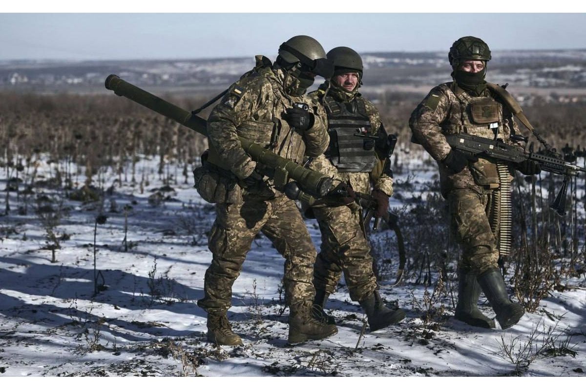 Сили оборони України відійшли від Соледару задля збереження життя особового складу Сили оборони України відійшли від Соледару задля збереження життя особового складу