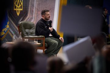 Літаки – це захист нашого неба, і ми почали важливі кроки щодо цього – Володимир Зеленський Літаки – це захист нашого неба, і ми почали важливі кроки щодо цього – Володимир Зеленський