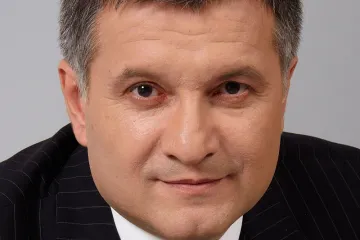 ​Аваков запевняє, що надзвичайний стан вводити в Україні не потрібно