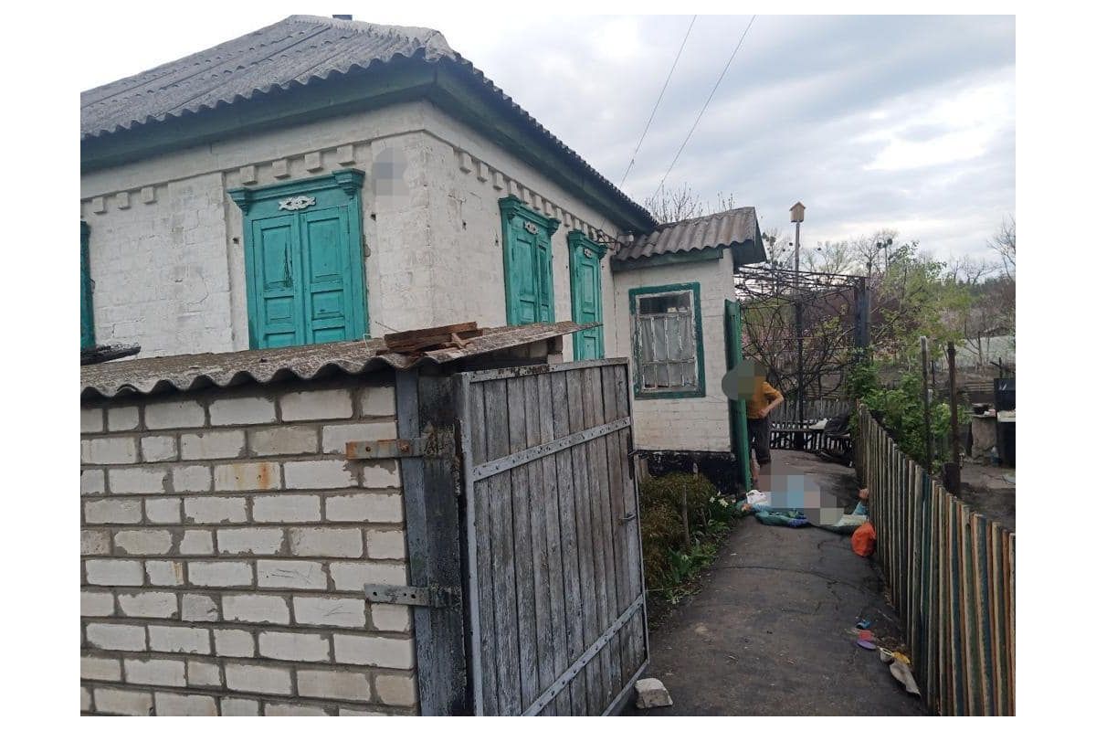 Загиблі та поранені – у святкові вихідні загарбники продовжили обстріли цивільних та інфраструктури на Донеччині Загиблі та поранені – у святкові вихідні загарбники продовжили обстріли цивільних та інфраструктури на Донеччині