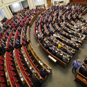 Україна готується до змін у правилах торгівлі алкоголем, тютюновими виробами та пальним Україна готується до змін у правилах торгівлі алкоголем, тютюновими виробами та пальним