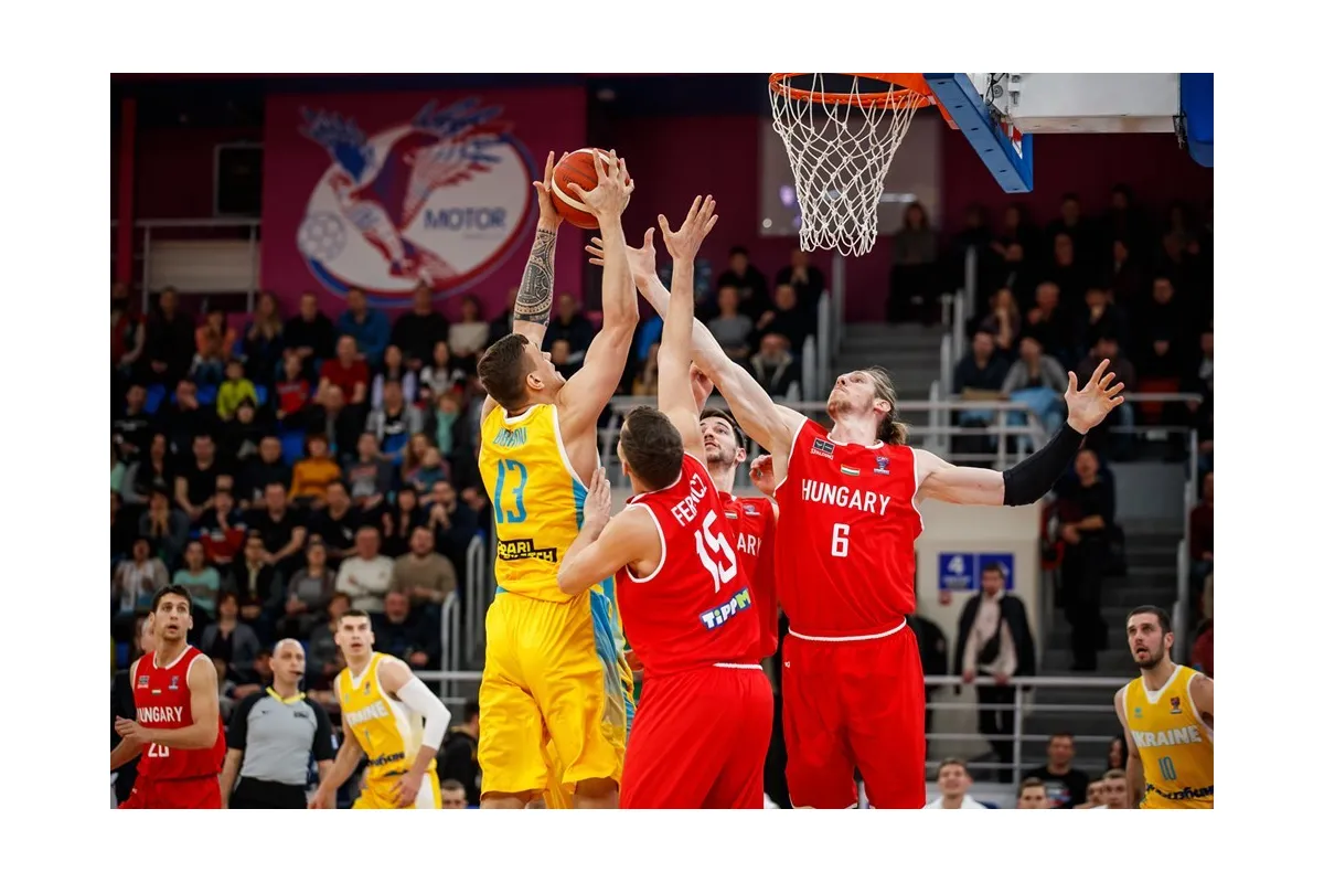 Збірна України з баскетболу вдома поступилася команді Угорщини