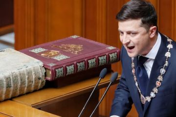 Зеленський закликав народних депутатів не піаритись на трибуні ВР України Зеленський закликав народних депутатів не піаритись на трибуні ВР України