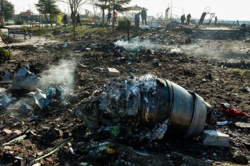 Іран оприлюднив результати розслідування авіакатастрофи в Тегерані Іран оприлюднив результати розслідування авіакатастрофи в Тегерані